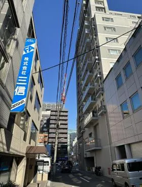 こくさんビルの外観