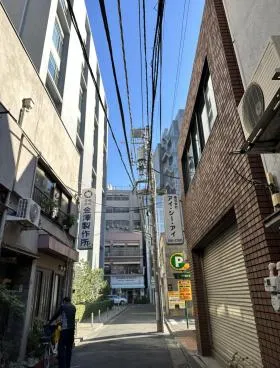 こくさんビルの外観
