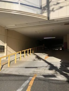 東芝立川ビルの外観