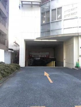 東芝立川ビルの外観