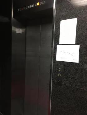 YMG新橋ビルの外観