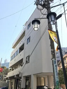 鈴マンションの外観