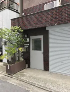 萩原ビルの外観