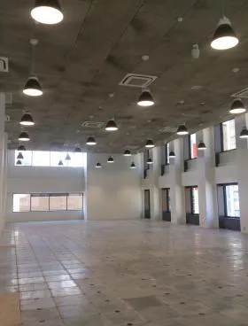 松岡田村町ビルの外観
