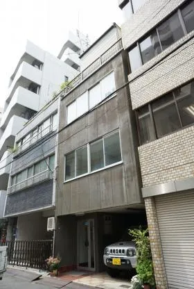 原ビルの外観