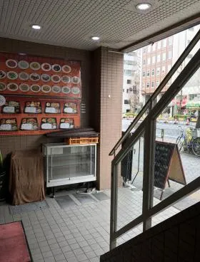 シスコビルの外観