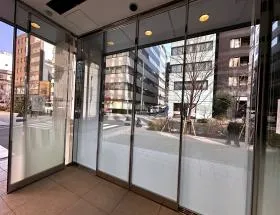 堀留THビルの外観