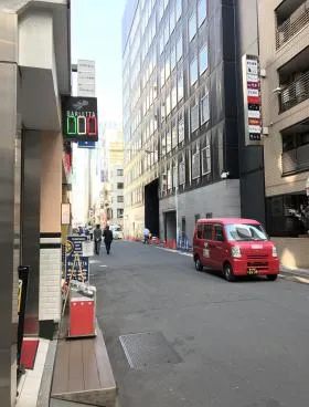 オリヂンビルの外観