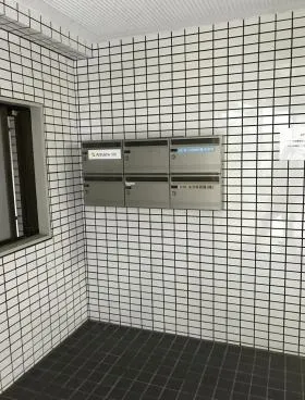 高田馬場ビルの外観