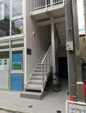 フィル・パーク池袋ビルの外観