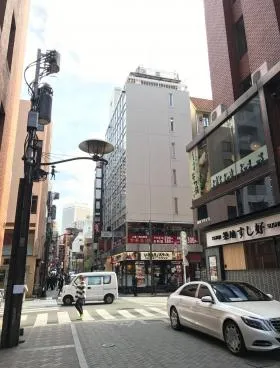 ニューギンザビル7号館の外観