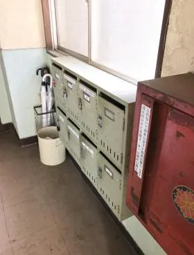 総合経営ビルの外観