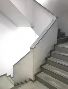 上野横山ビルの外観