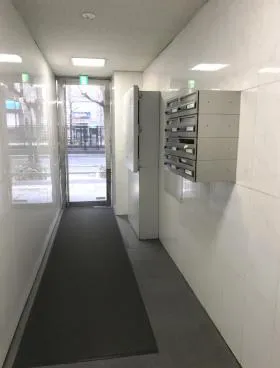 晴花ビルの外観