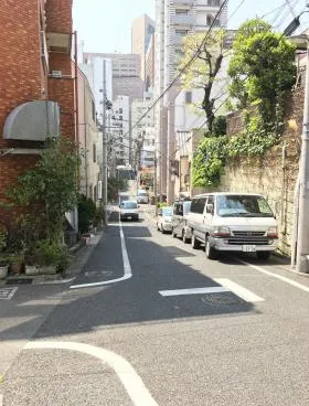 サニーハイツ西久保の外観