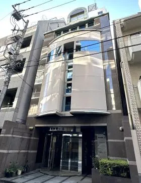 築地高野ビルの外観