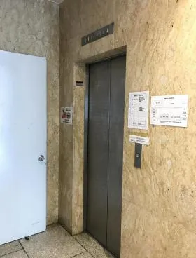柳橋二丁目ビルの外観