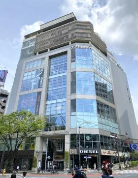 cocoti shibuyaビルの外観