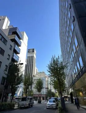 銀座高松ビルの外観
