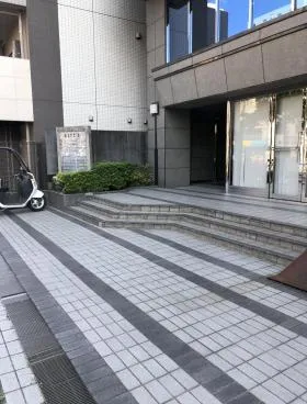 アステ21ビルの外観