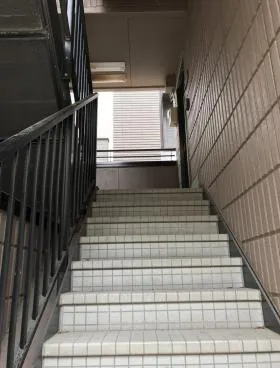 ピュア四谷ビルの外観