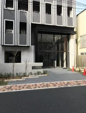 アジールコート芝公園の外観