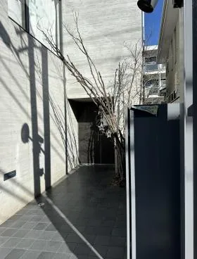ゼファ表参道テラスビルの外観