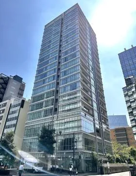 麹町パークハウスの外観