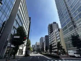 麹町パークハウスの外観