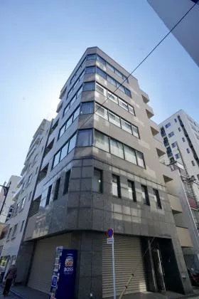 ハイパーク日本橋の外観