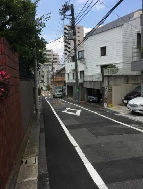 久高ハウスA棟ビルの外観