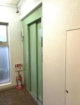ラポール高円寺の外観