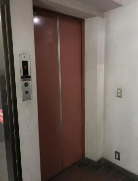 サトービルの外観