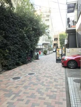 オカダビルの外観