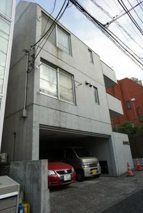 グラーツ西麻布の外観