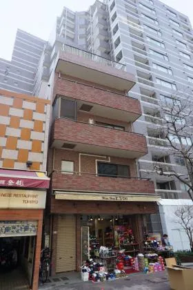 ケーワイ堂ビルの外観
