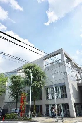 コレッツィオーネの外観
