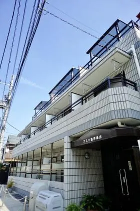 コスモ西早稲田ビルの外観