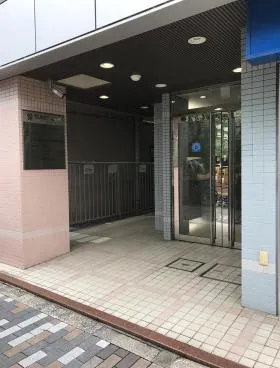 サンブリヂ渋谷ビルの外観