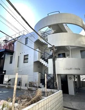 南青山オークビルの外観