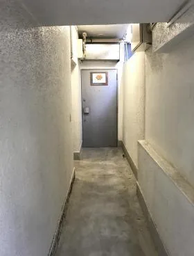 方栄ビルの外観