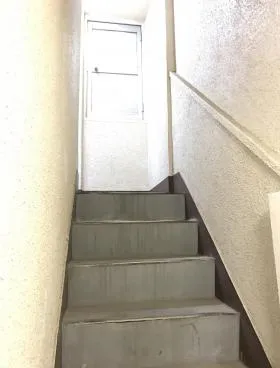 方栄ビルの外観