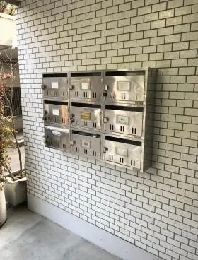 方栄ビルの外観
