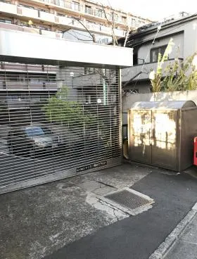 新坂マンションの外観