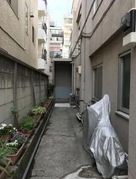 外苑マンションの外観