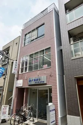 たからやビルの外観