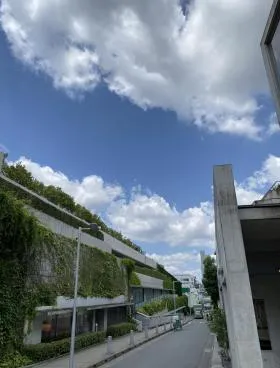 高橋ビルの外観