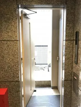 オノダビルの外観