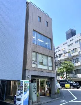 オノダビルの外観