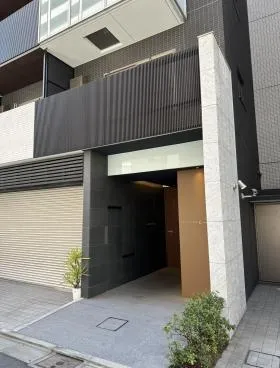 プラシード青山の外観